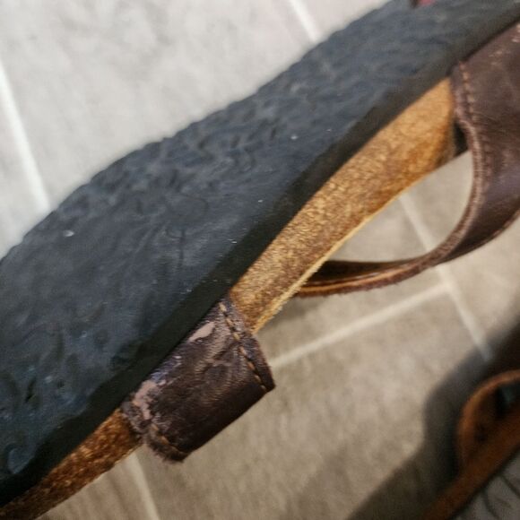 Think! Leather Sandals - Picture 8 of 16